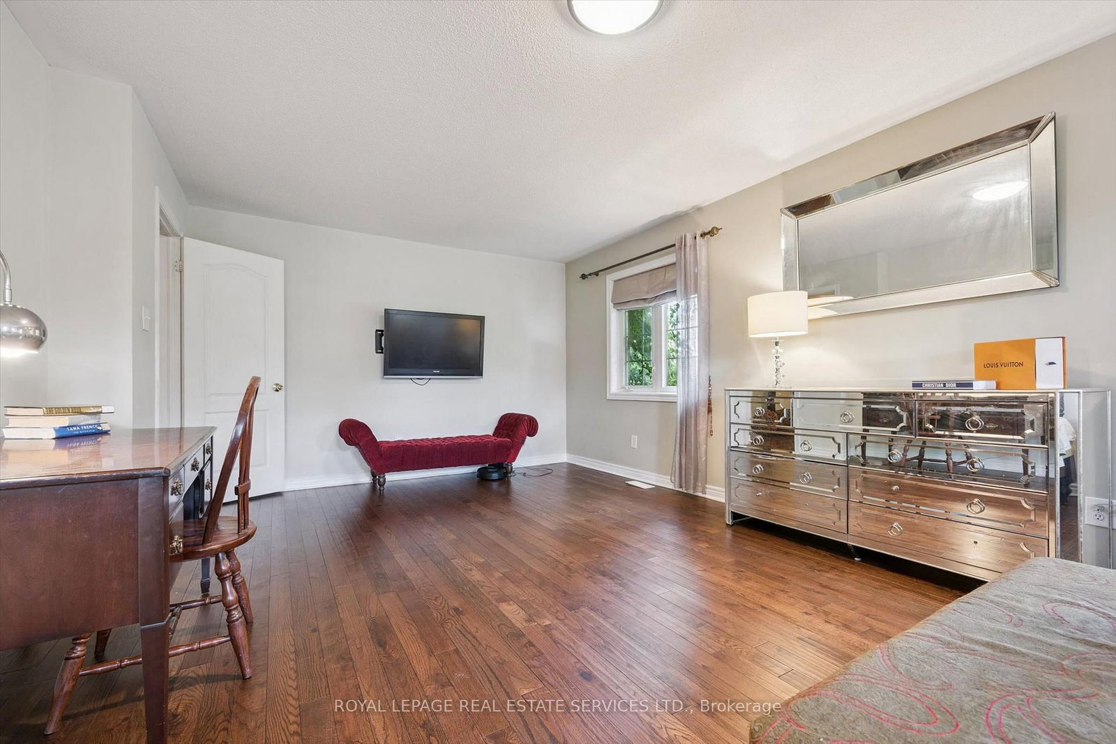 372 Creek Path Avenue • Oakville, ON photo 23