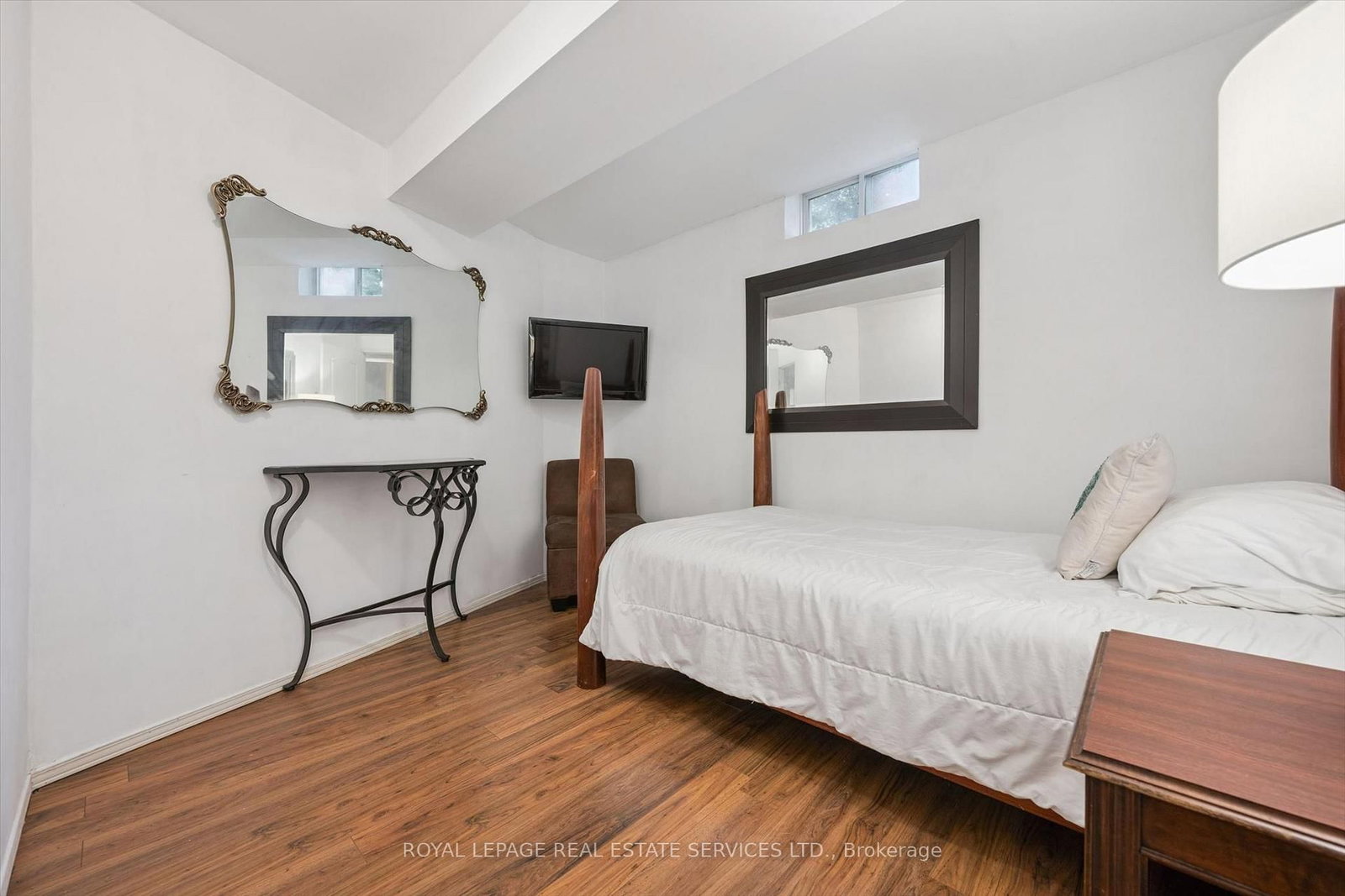 372 Creek Path Avenue • Oakville, ON photo 39