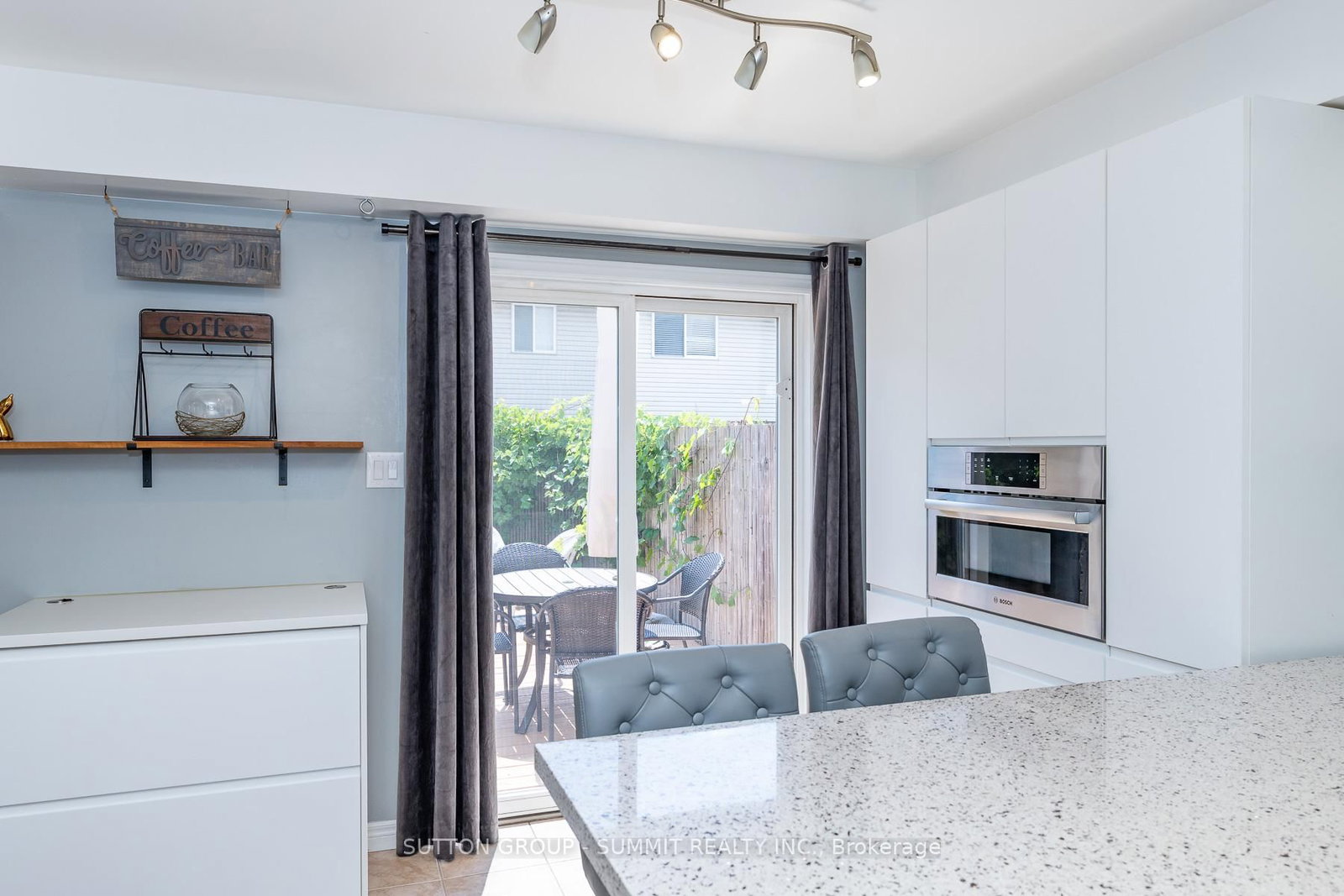 4055 S Forest Run Avenue • #54 • Burlington, ON photo 14