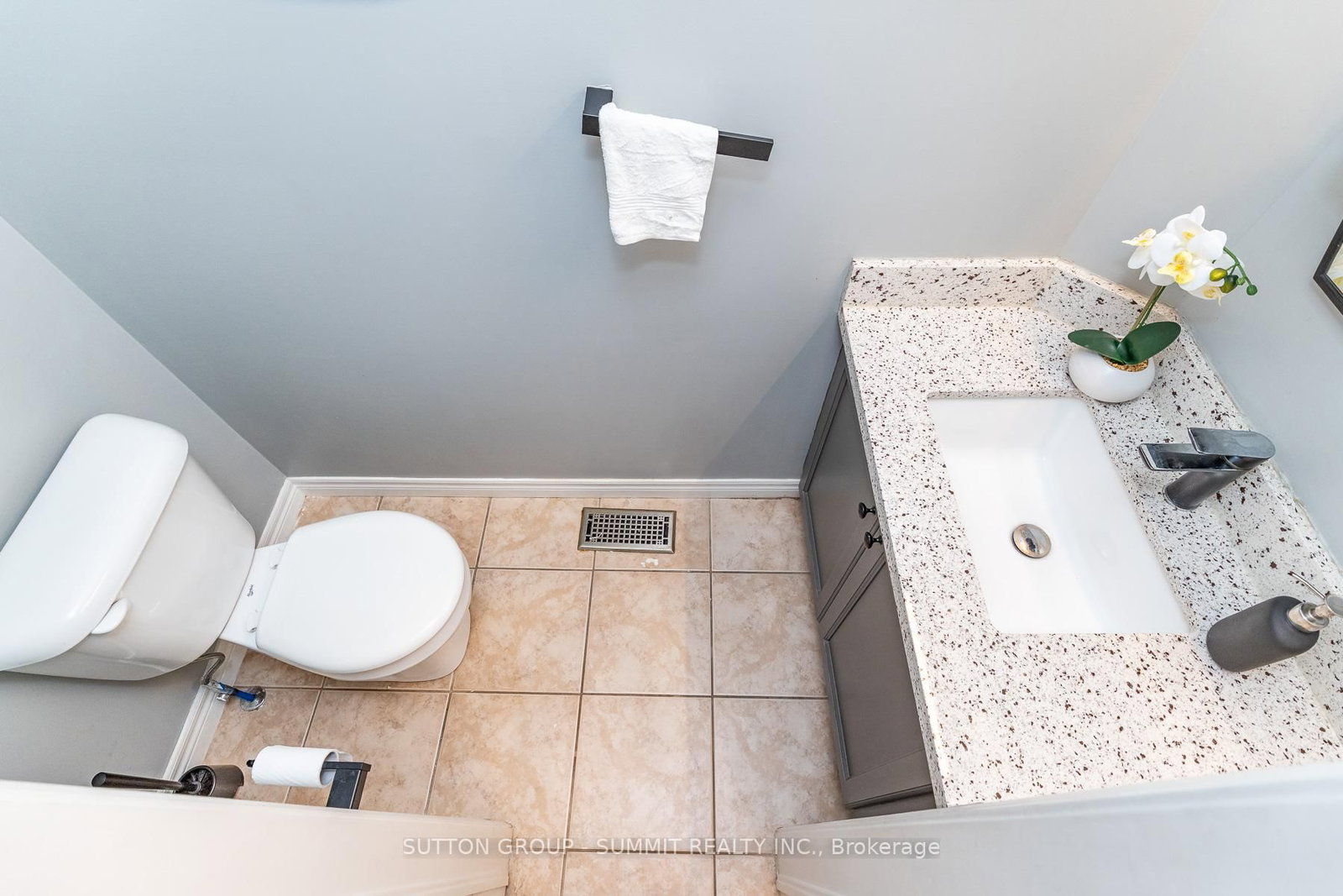 4055 S Forest Run Avenue • #54 • Burlington, ON photo 17