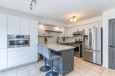 4055 S Forest Run Avenue • #54 • Burlington, ON photo 9