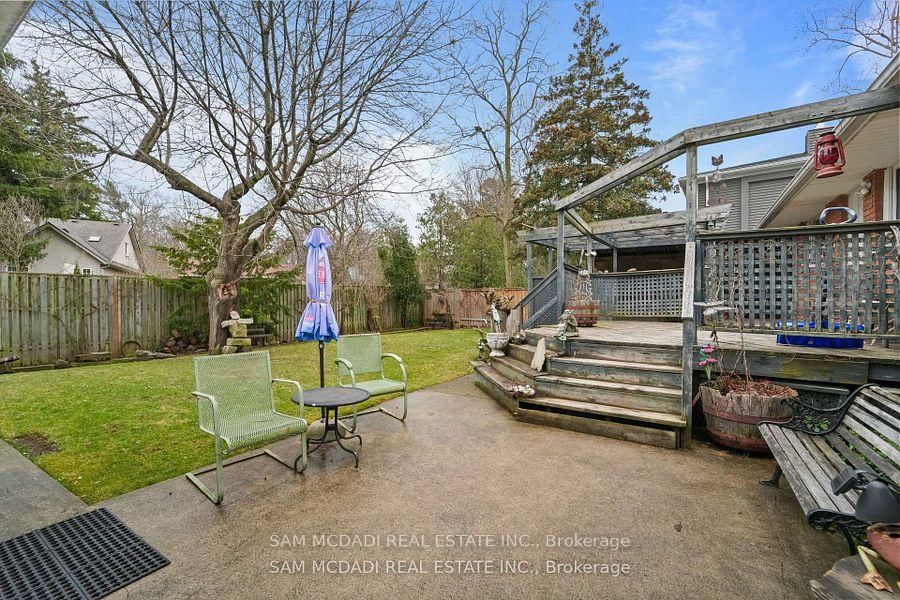 2470 Meadowood Oakville,ON L6L 1V6 — Photo 12