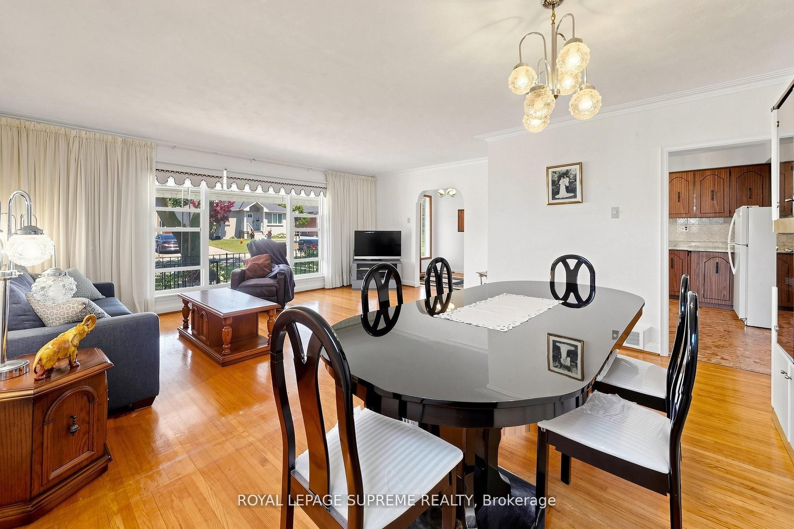 243 Epsom Downs Drive • Toronto, ON photo 10