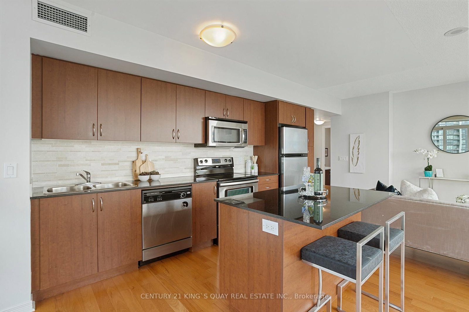 2240 Lake Shore Boulevard W • #2904 • Toronto, ON photo 10