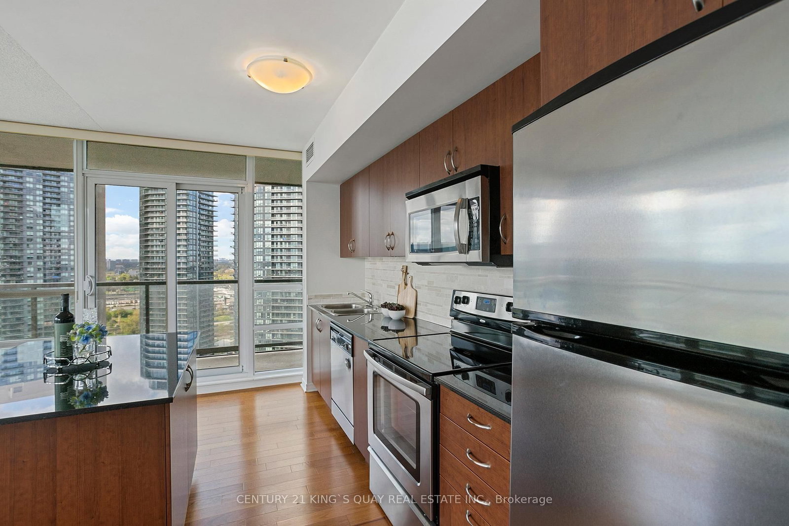 2240 Lake Shore Boulevard W • #2904 • Toronto, ON photo 11