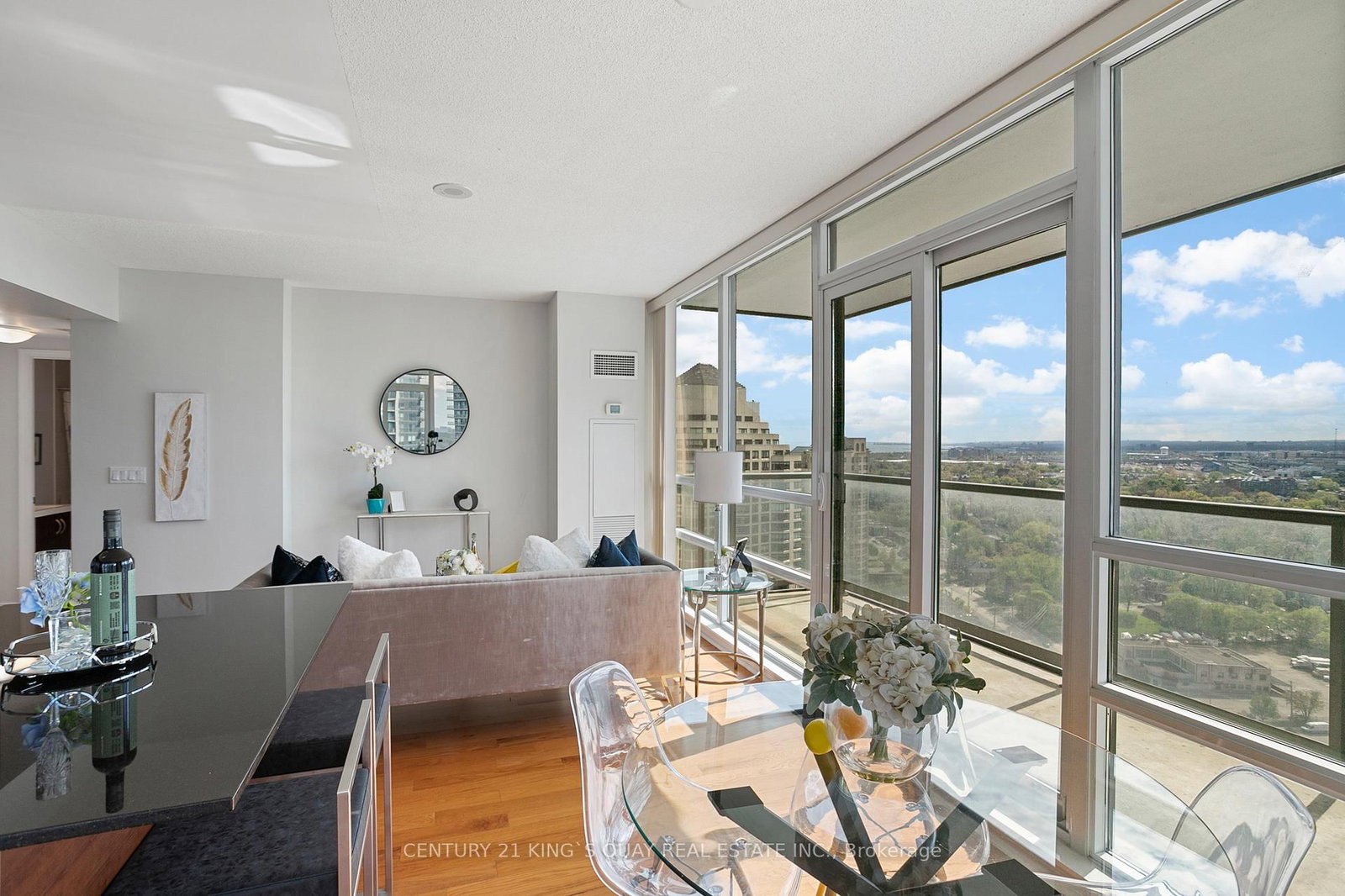 2240 Lake Shore Boulevard W • #2904 • Toronto, ON photo 14