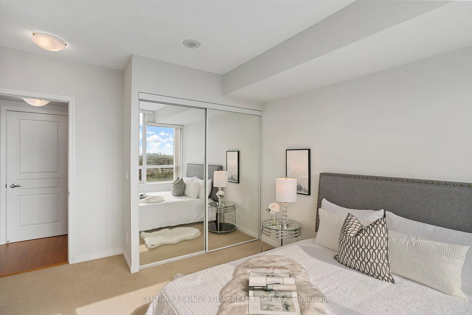 2240 Lake Shore Boulevard W • #2904 • Toronto, ON photo 16