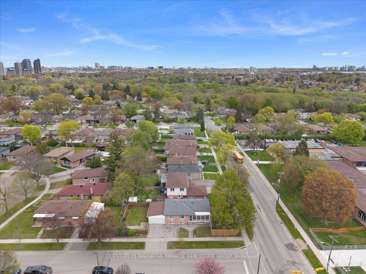 1 Judhaven Road • Toronto, ON photo 47