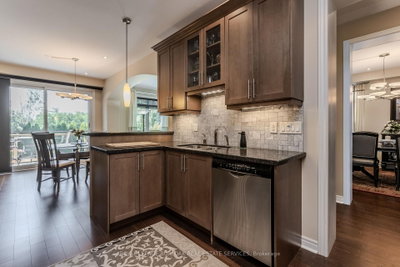 2330 Valleyridge Oakville,ON L6M 5C7 — Photo 12