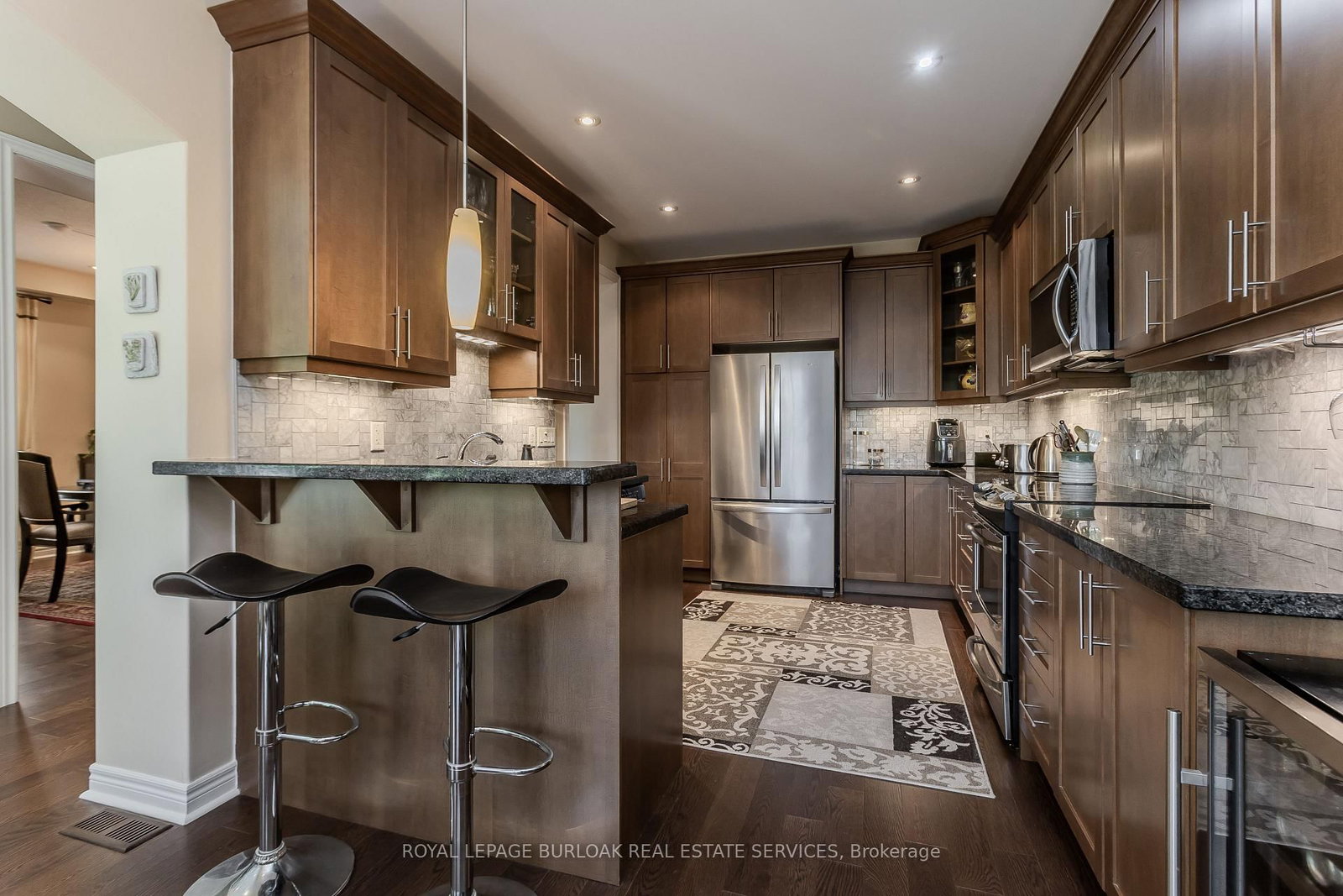 2330 Valleyridge Drive • Oakville, ON photo 13