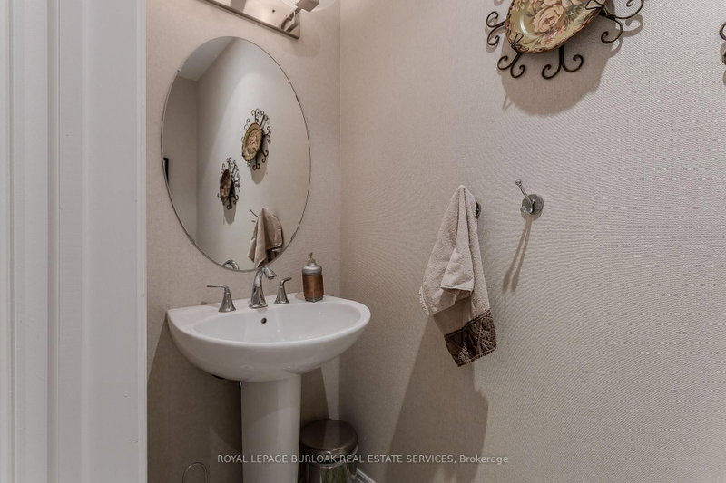 2330 Valleyridge Oakville,ON L6M 5C7 — Photo 19