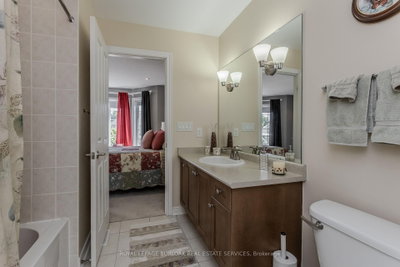 2330 Valleyridge Oakville,ON L6M 5C7 — Photo 28