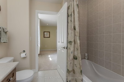 2330 Valleyridge Oakville,ON L6M 5C7 — Photo 29