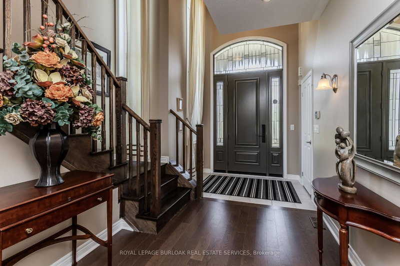 2330 Valleyridge Oakville,ON L6M 5C7 — Photo 7