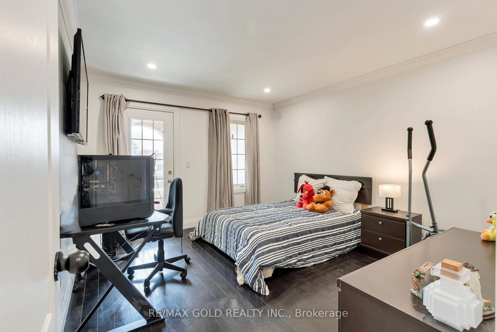 7 Royal Links Circle • Brampton, ON photo 27