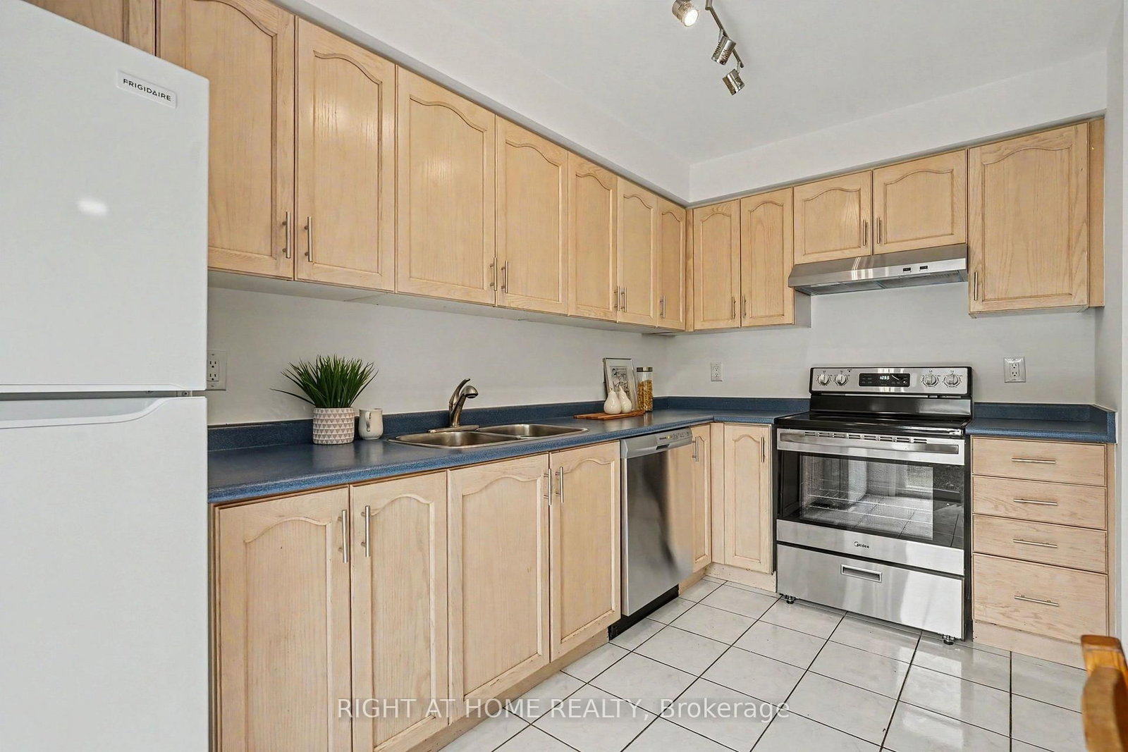 35 Malta Avenue • #34 • Brampton, ON photo 10