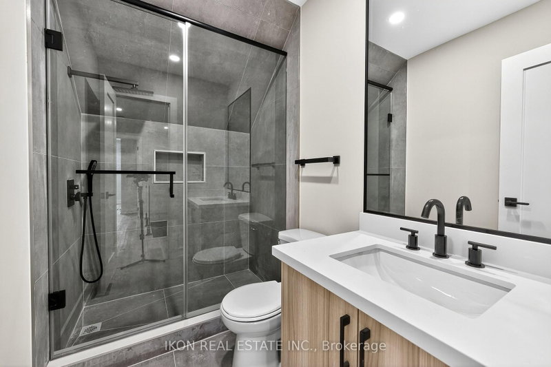 475 Delaware Toronto,ON M6H 2V1 — Photo 40