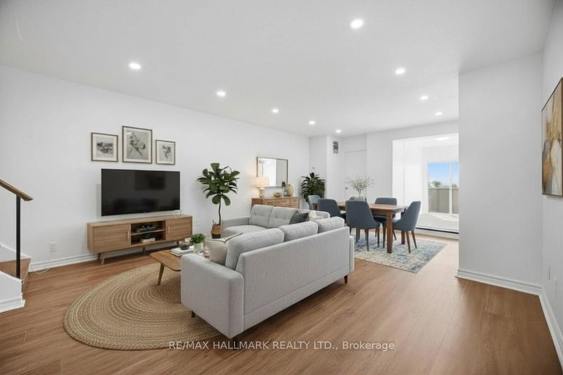 Unit 314 — 3025 The Credit Woodlands Drive, Mississauga