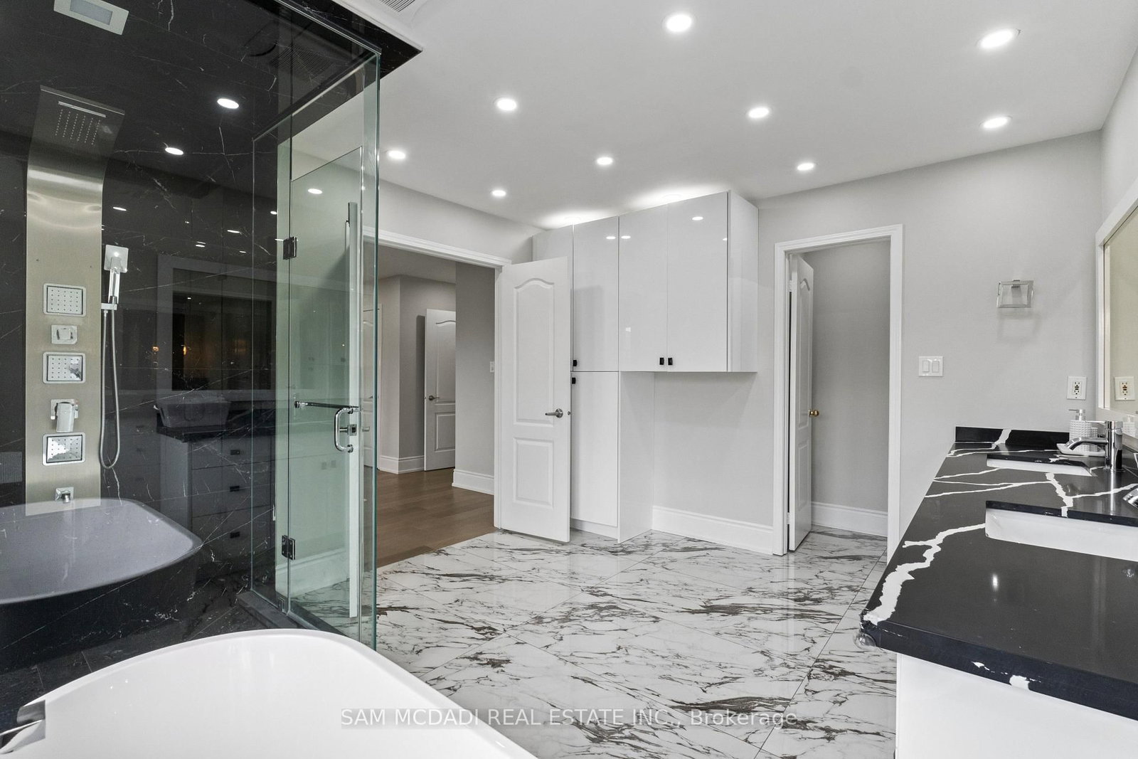 7516 Terragar Boulevard • Mississauga, ON photo 22