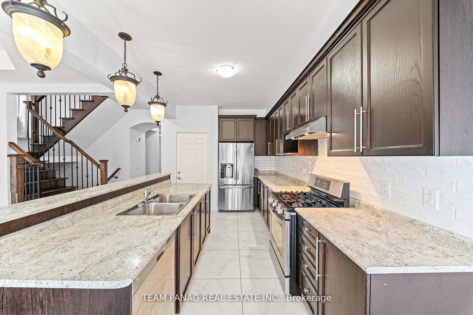 17 Kempsford Crescent • Brampton, ON photo 12