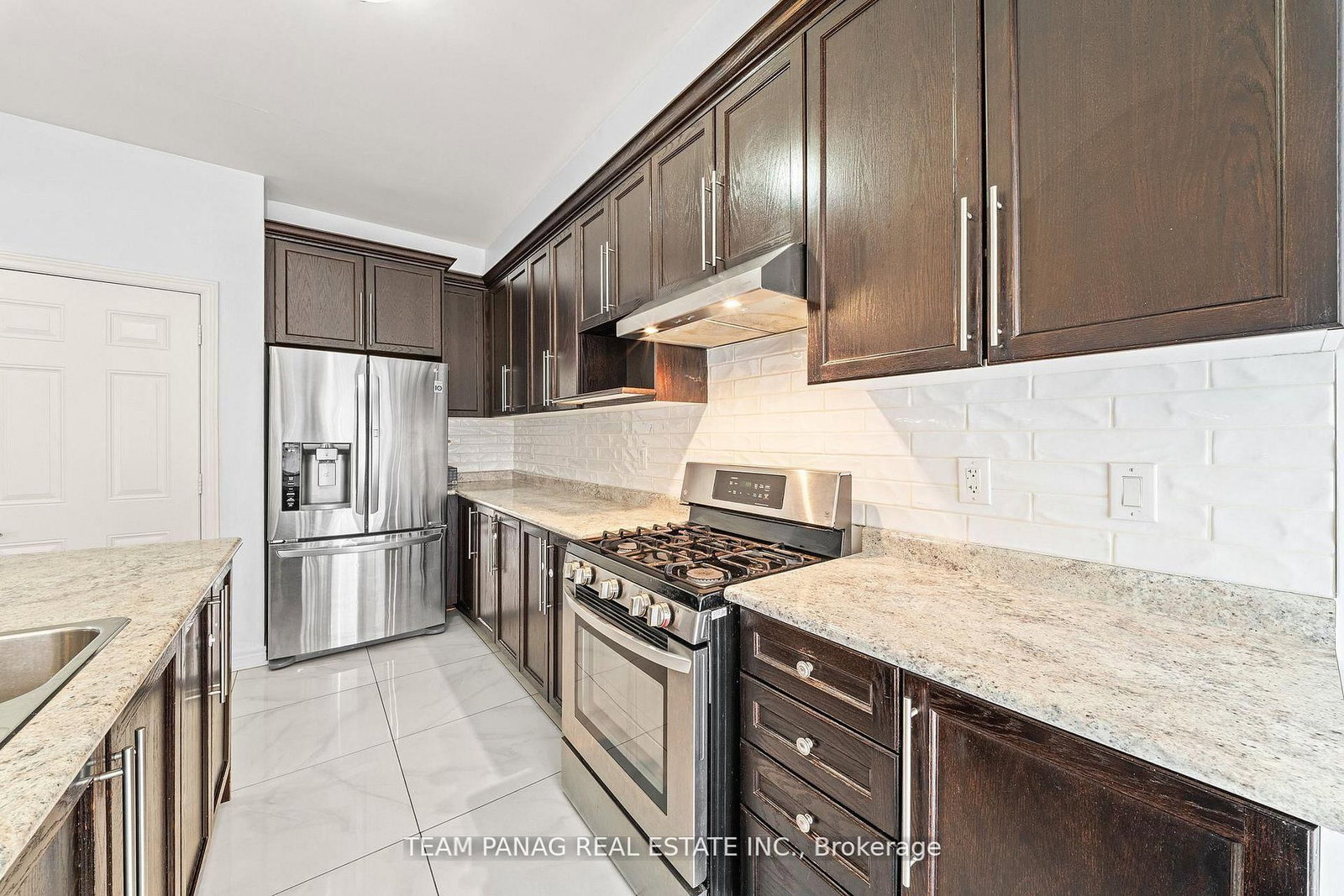 17 Kempsford Crescent • Brampton, ON photo 13