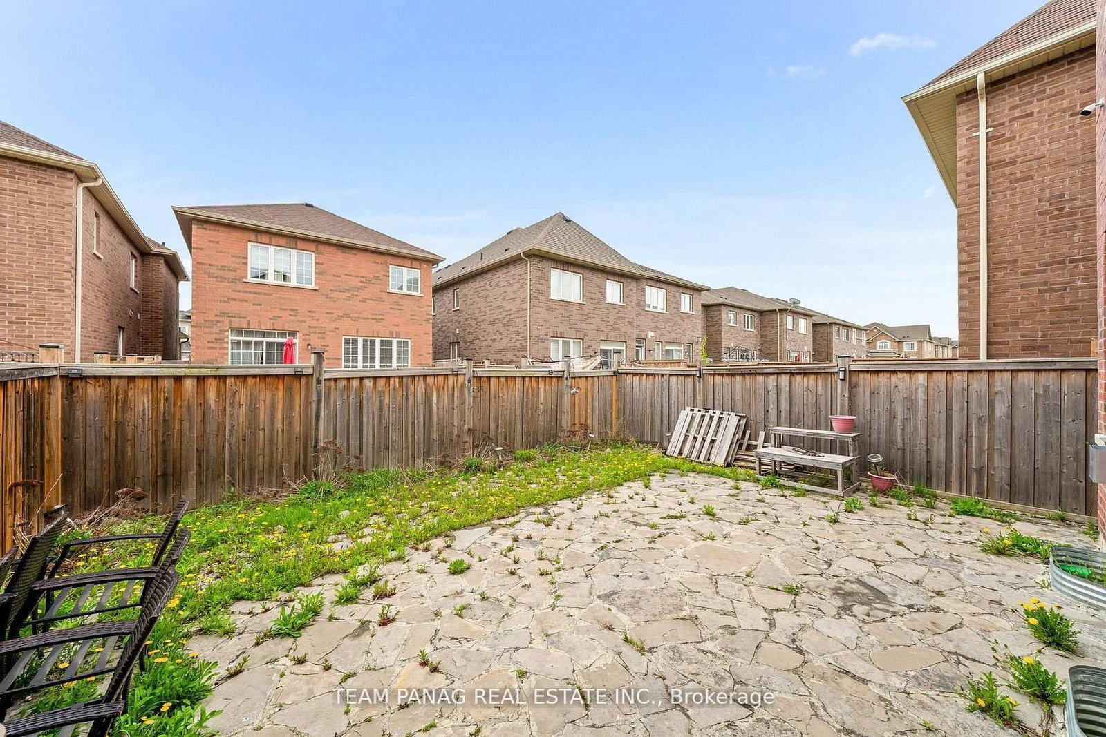 17 Kempsford Crescent • Brampton, ON photo 39