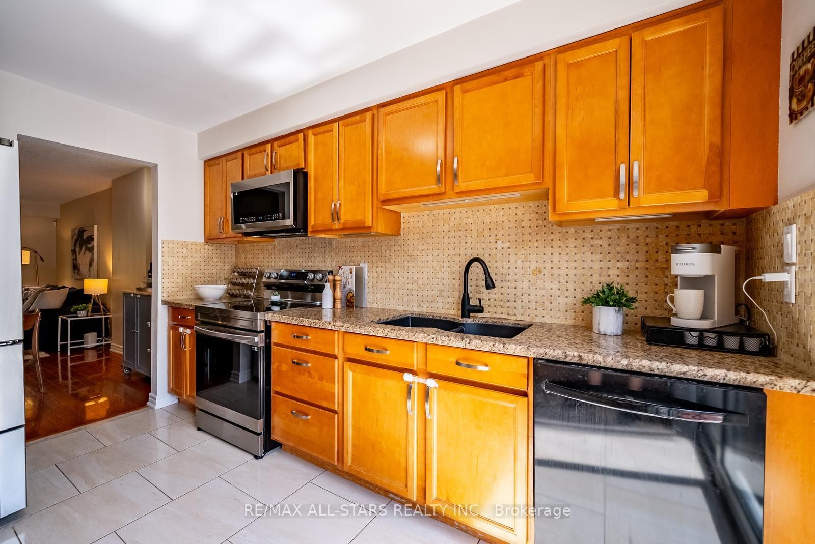 60 Hanson Road • #117 • Mississauga, ON photo 12