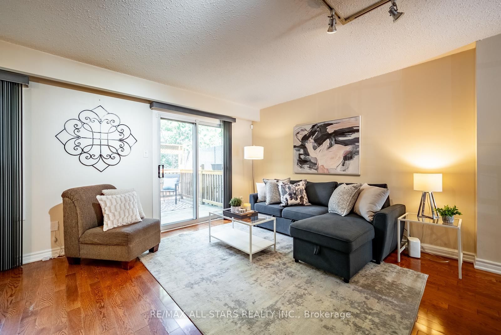 60 Hanson Road • #117 • Mississauga, ON photo 15