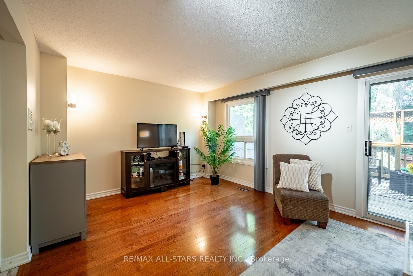 60 Hanson Road • #117 • Mississauga, ON photo 18