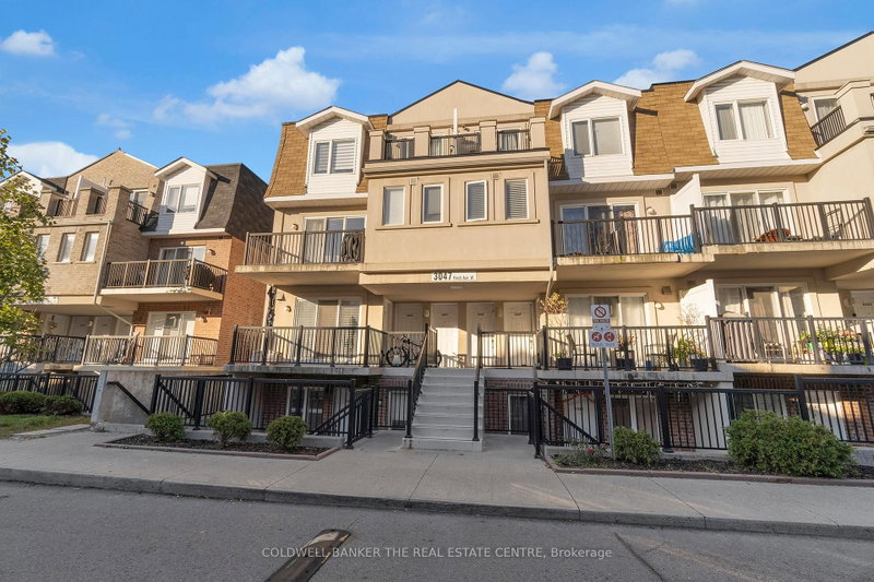 Unit 2057 — 3047 Finch Avenue W, Toronto