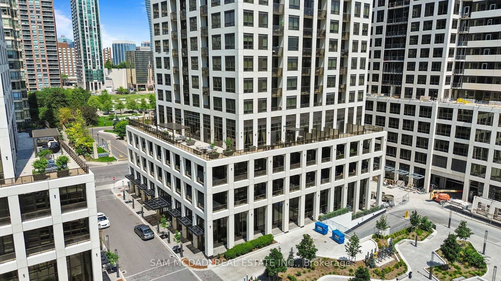 30 Elm Drive • #1102 • Mississauga, ON photo 2