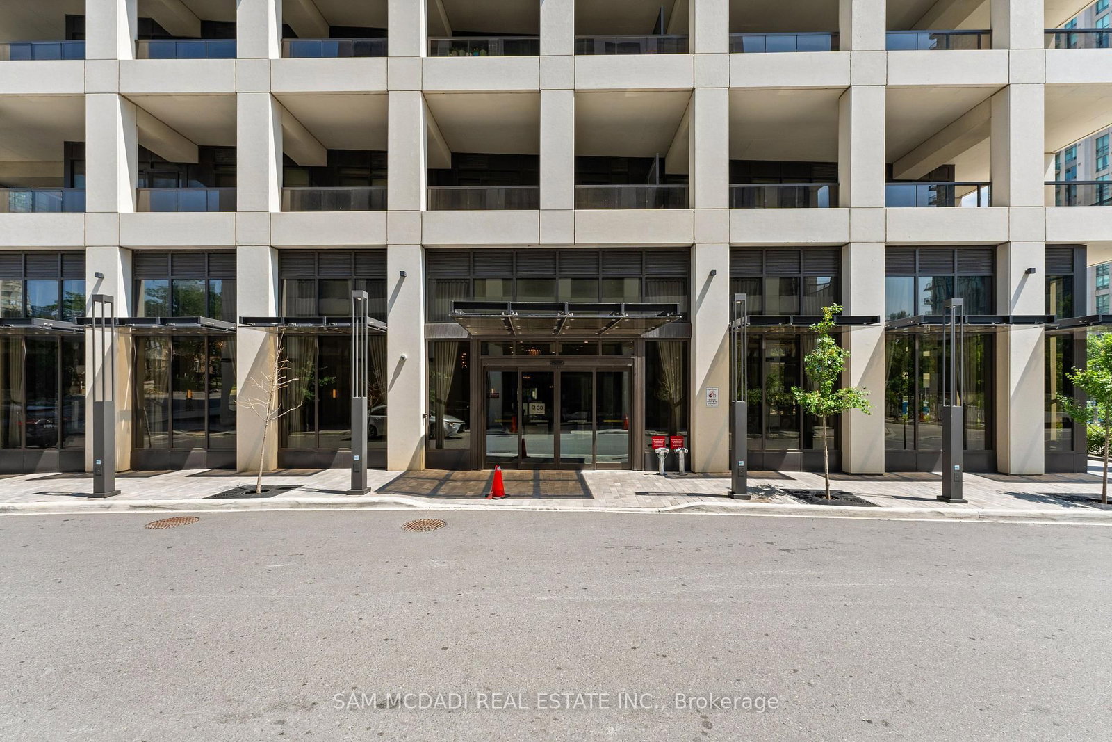 30 Elm Drive • #1102 • Mississauga, ON photo 3