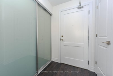 Unit 2905 — 30 Elm Drive W — photo 5