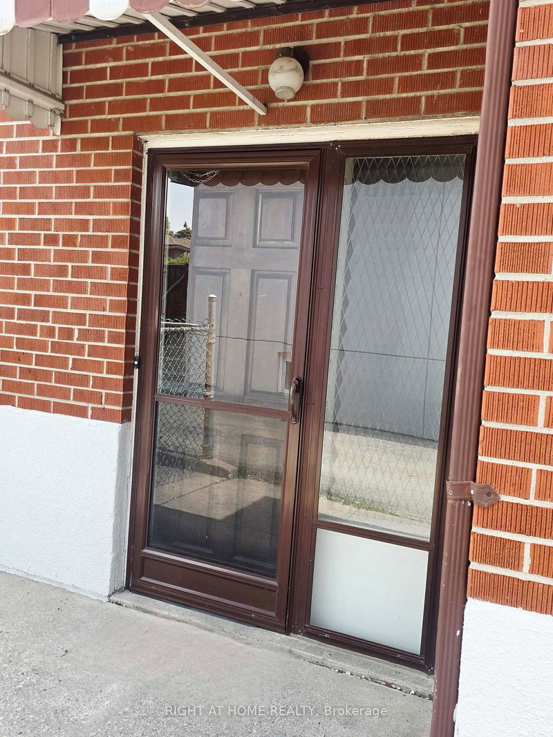 Room2