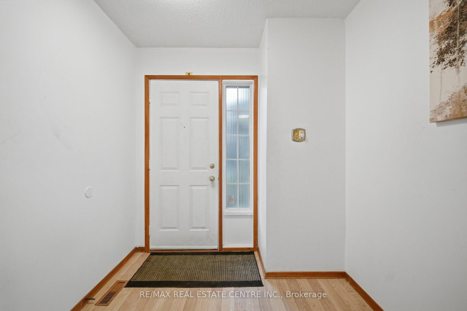 32 Dafoe Crescent • Brampton, ON photo 6