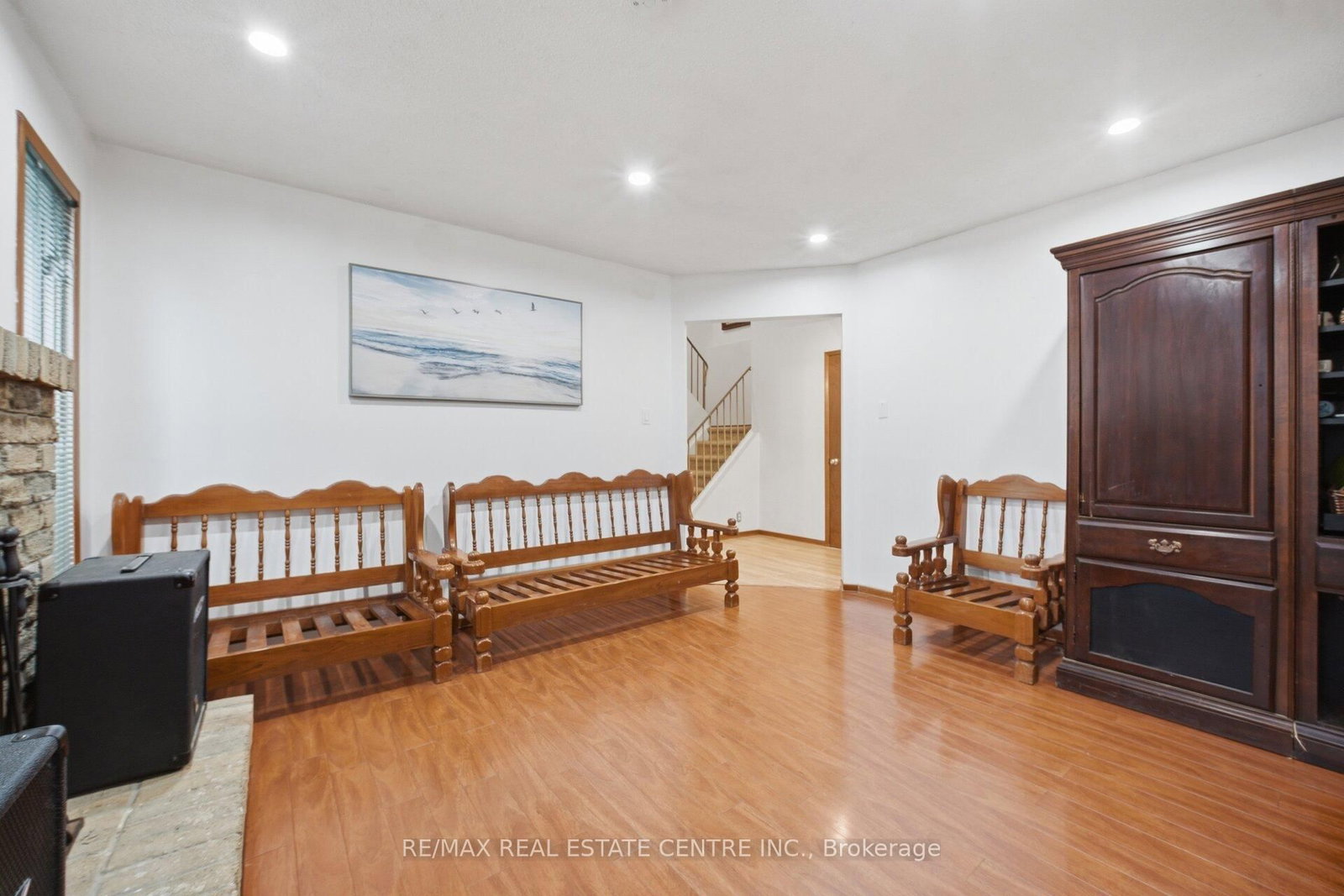 32 Dafoe Crescent • Brampton, ON photo 9