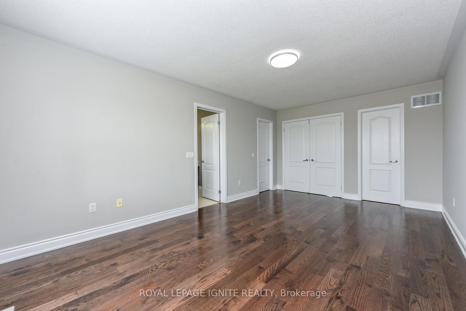 52 Harpreet Circle • Toronto, ON photo 37