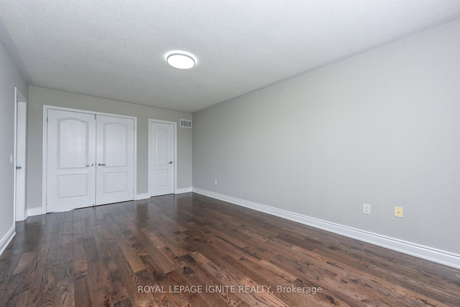 52 Harpreet Circle • Toronto, ON photo 38