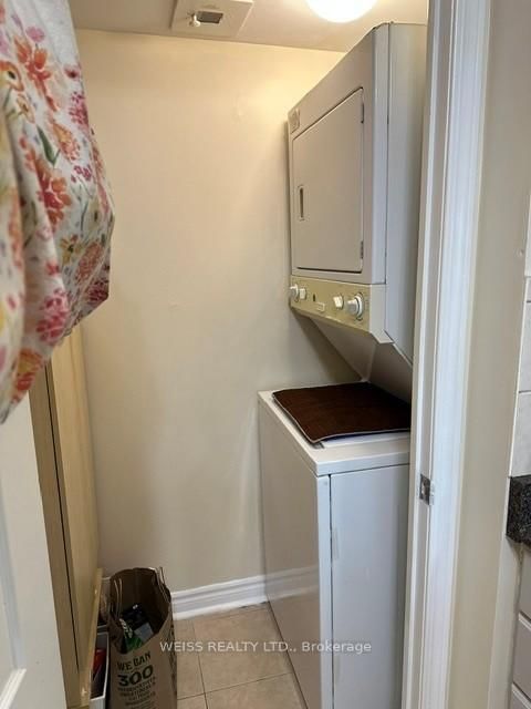 33 Elm Drive • #310 • Mississauga, ON photo 9