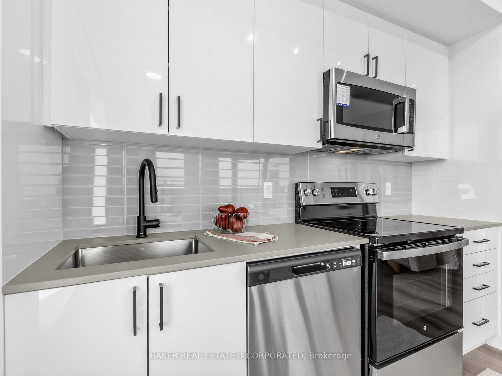 758 Dovercourt Road • #1102 • Toronto, ON photo 13