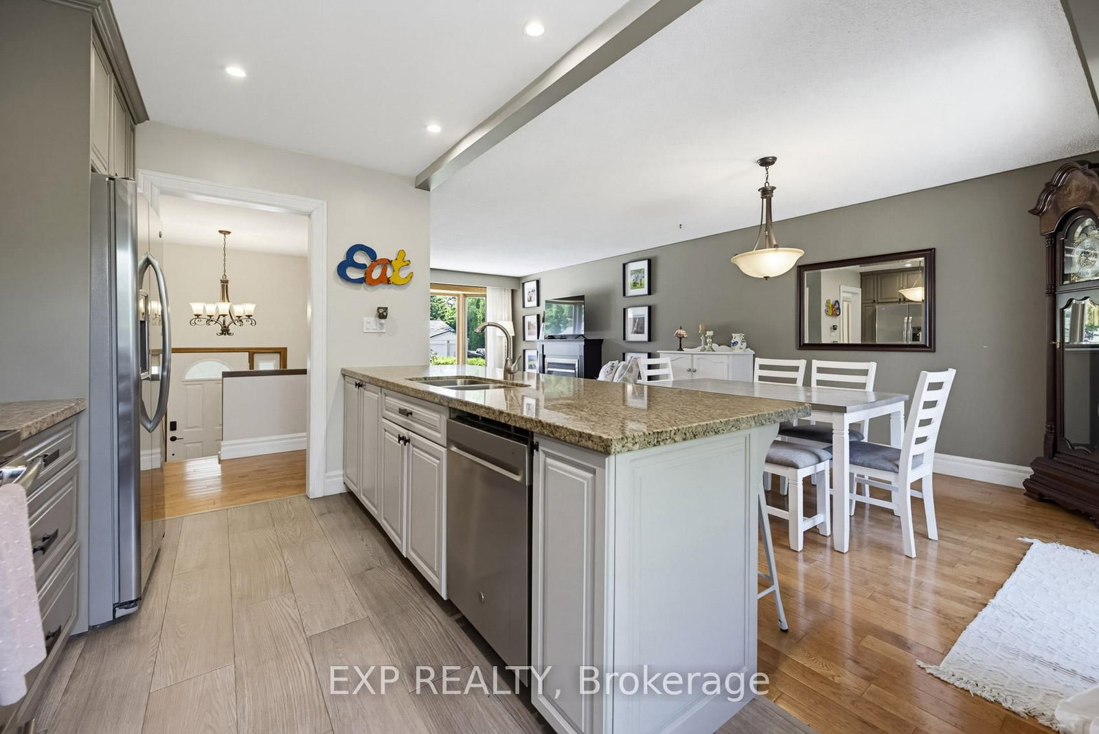 6 Palace Street • Caledon, ON photo 15