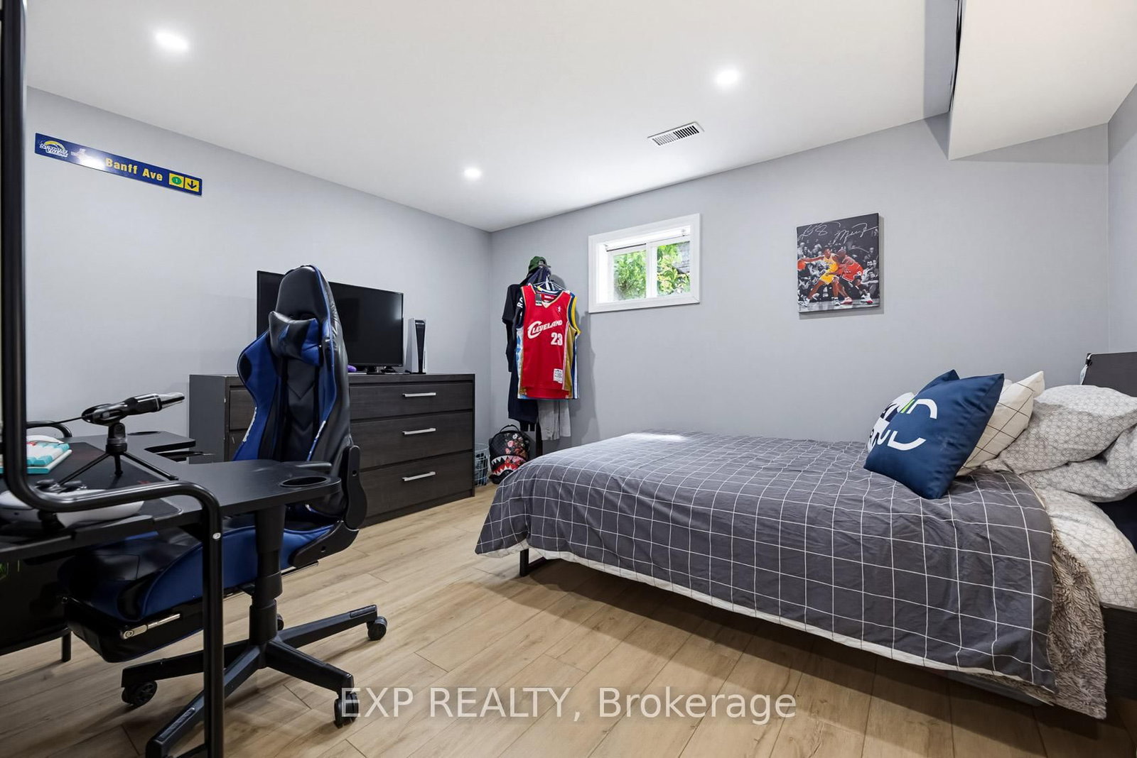 6 Palace Street • Caledon, ON photo 26