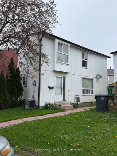 15 Huntingwood Crescent