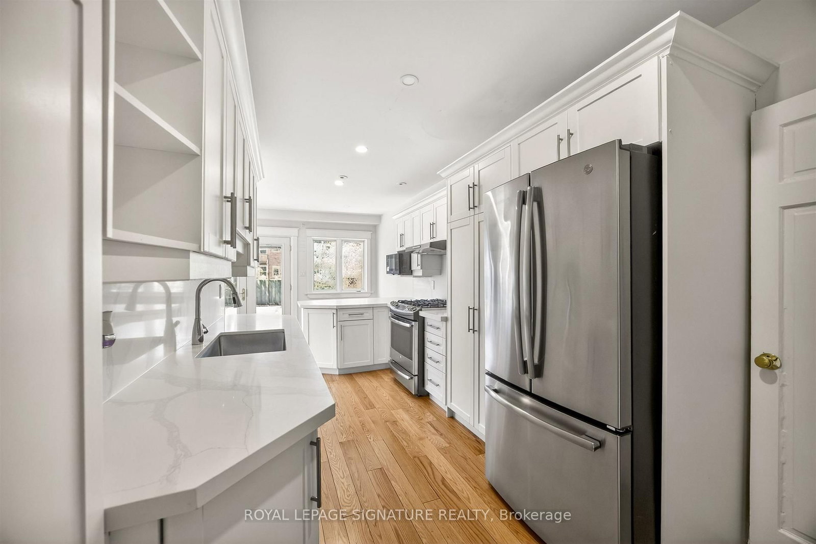 426 Armadale Avenue • Toronto, ON photo 20