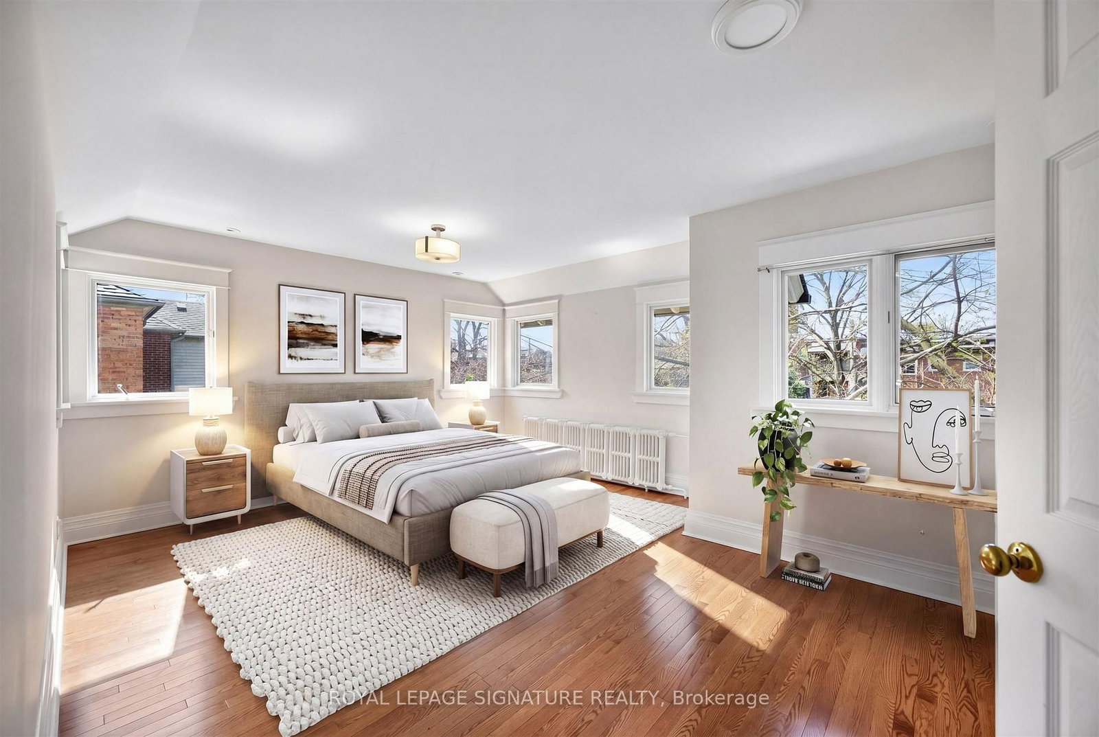 426 Armadale Avenue • Toronto, ON photo 24