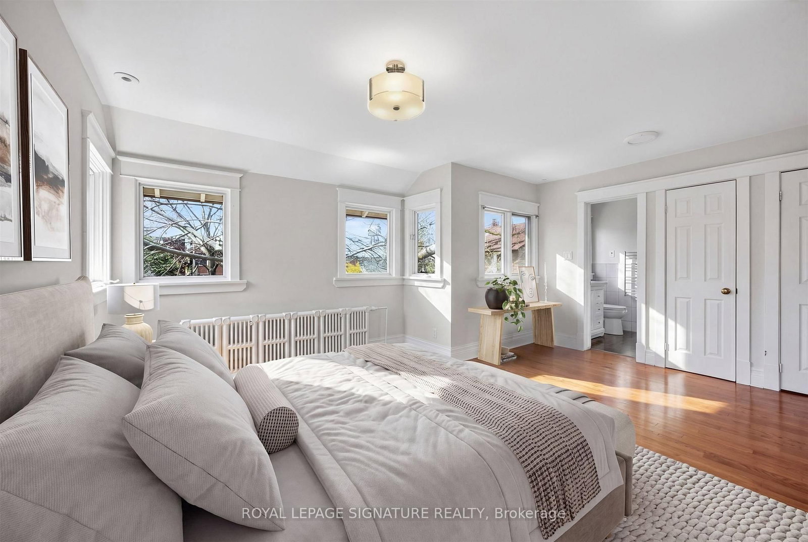 426 Armadale Avenue • Toronto, ON photo 26