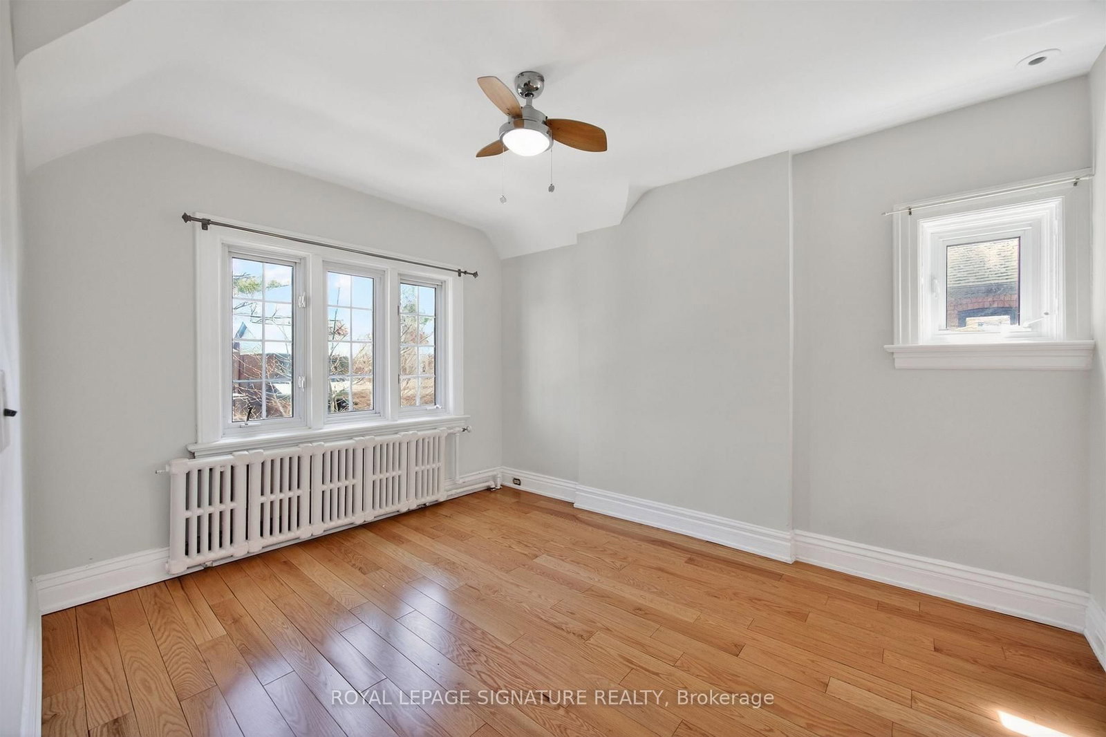 426 Armadale Avenue • Toronto, ON photo 29