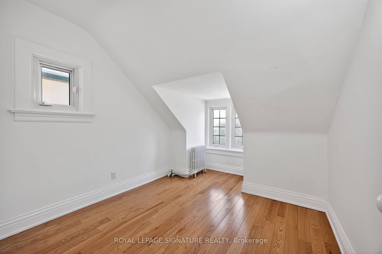 426 Armadale Avenue • Toronto, ON photo 36