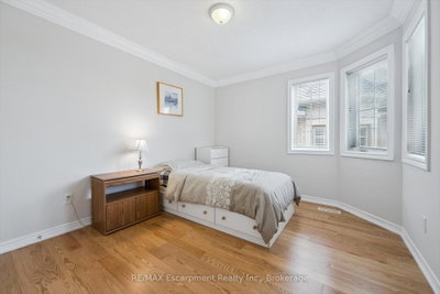 2365 Hertfordshire Oakville,ON L6H 7M9 — Photo 25