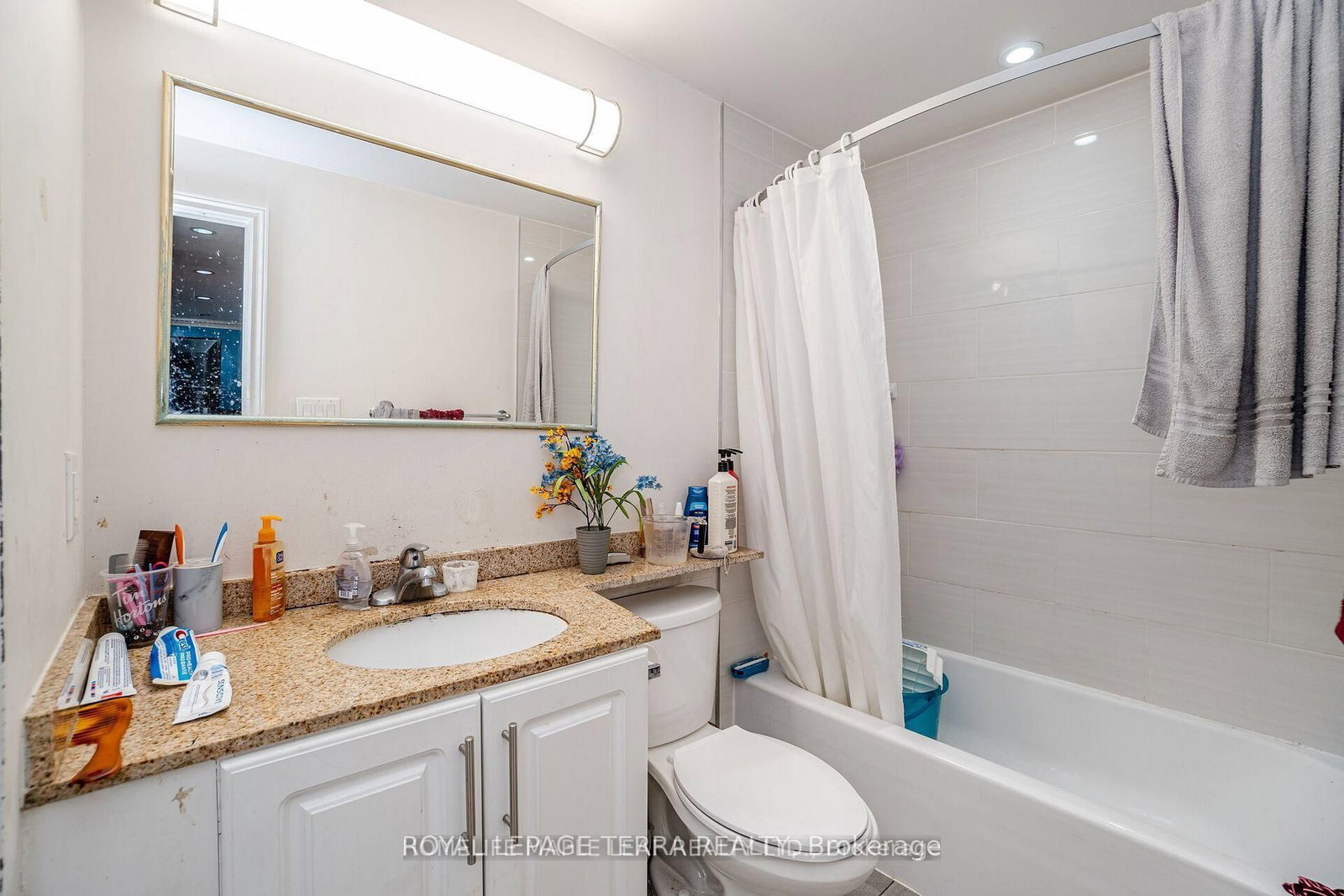 14 Sheringham Street • Brampton, ON photo 27